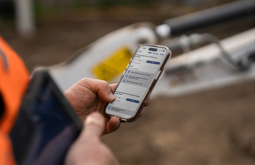 iPhone keeps plumbers connected, to track work orders wherever jobs take them.