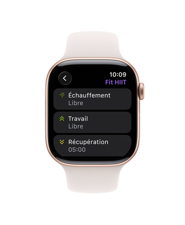 Apple Watch Series 11, couleur or, boîtier en titane, app Exercice, vignette Exercice personnalisé, Bracelet Sport rose tendre