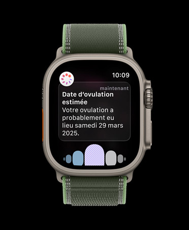Apple Watch Ultra 3, boîtier en titane naturel, notification de date d’estimation d’ovulation provenant de Suivi de cycle dans l’app Santé, bracelet, Boucle Trail, bleu/bleu vif