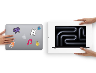 一隻手遞出上蓋貼著幾張貼紙的 MacBook，對面有雙手捧著全新連包裝盒的 MacBook